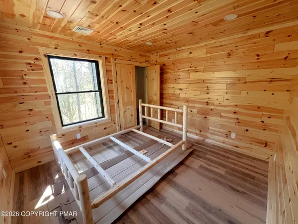 $849,999 | 796 Towamensing Trail, Albrightsville, PA 18210