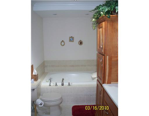1939 Inwood Road South Bend, IN 46614 - Photo 5 of 7 Gallery Image 5