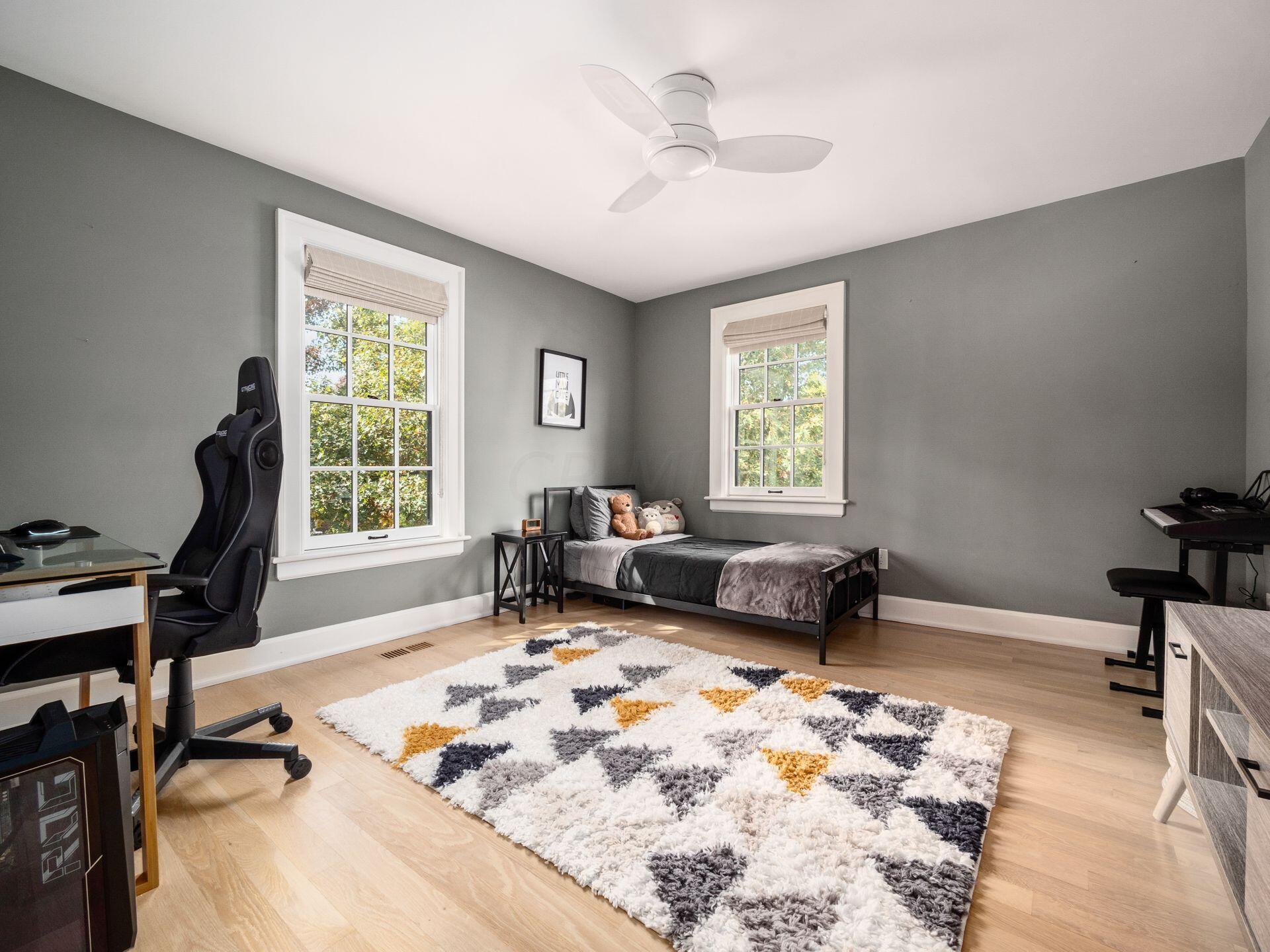 2070 Fairfax Road Columbus, OH 43221 - Photo 35 of 59 036_d8ef0e_N 7020 Fairfax 110