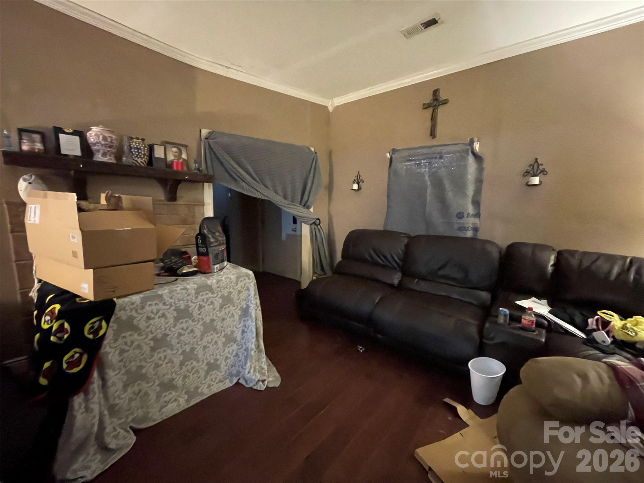 2831 Bettis Road Grover, NC 28073 - Photo 10 of 34 a living room with furniture and a couch