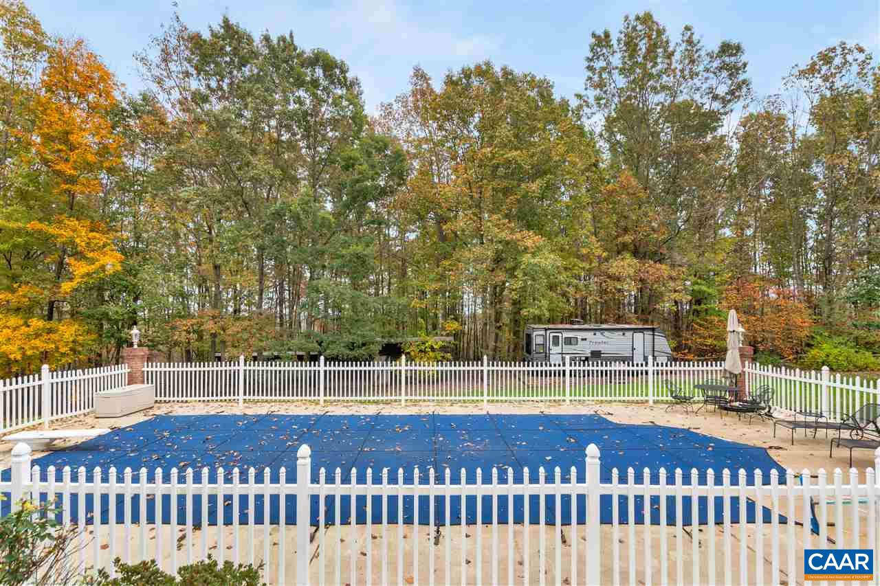 792 Fanny White Road Buckingham, VA 23921 - Photo 42 of 50 a view of city with a large trees