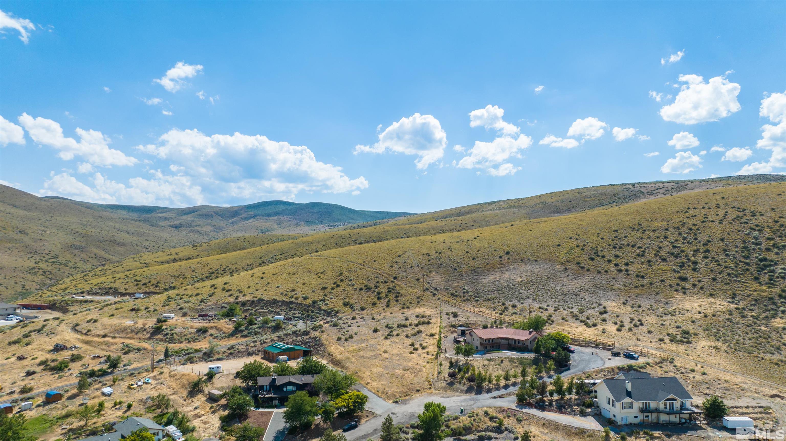 110 Del Mesa Circle Reno, NV 89521 - Photo 14 of 33 a view of a city