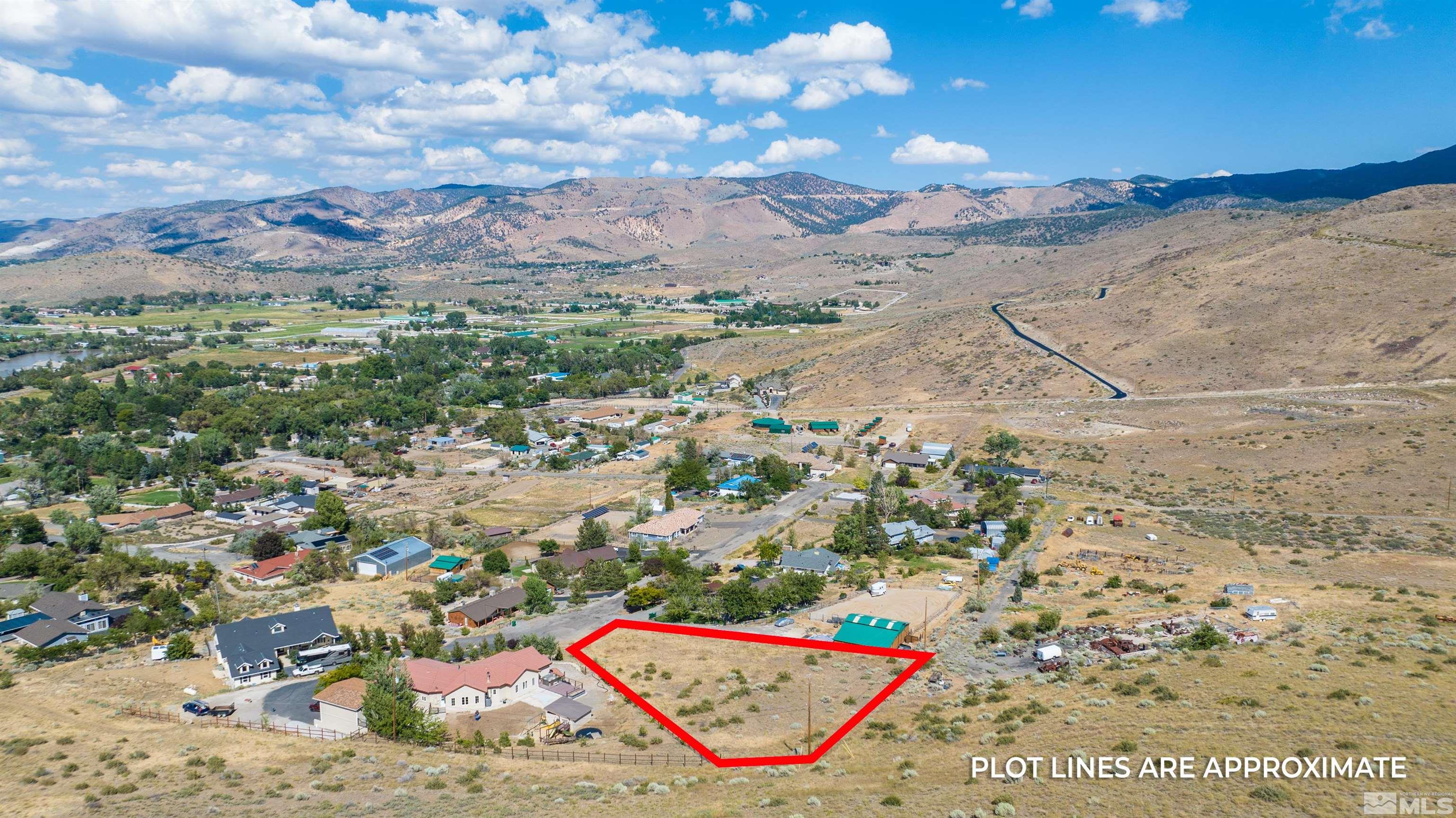 110 Del Mesa Circle Reno, NV 89521 - Photo 18 of 33 a view of a outdoor space with mountain view