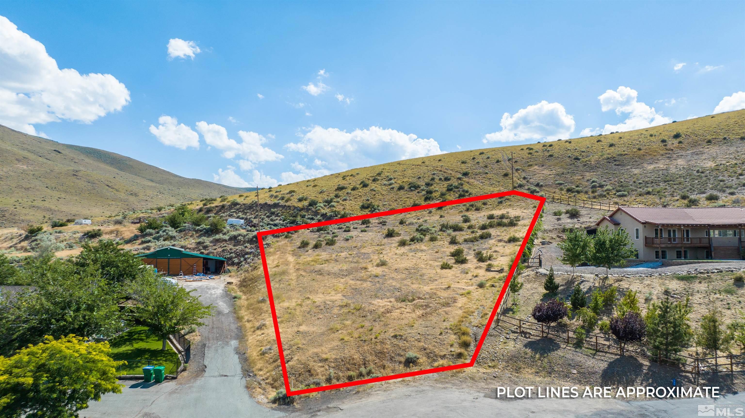 110 Del Mesa Circle Reno, NV 89521 - Photo 10 of 33 a view of a fireplace in a room