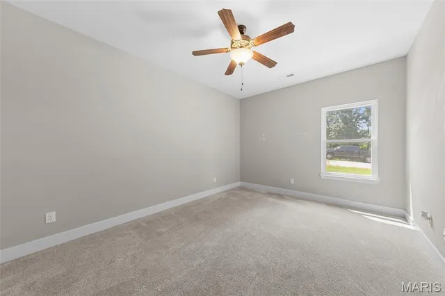 $695,000 | 333 Highway D Hawk Point, Hawk Point, MO 63349