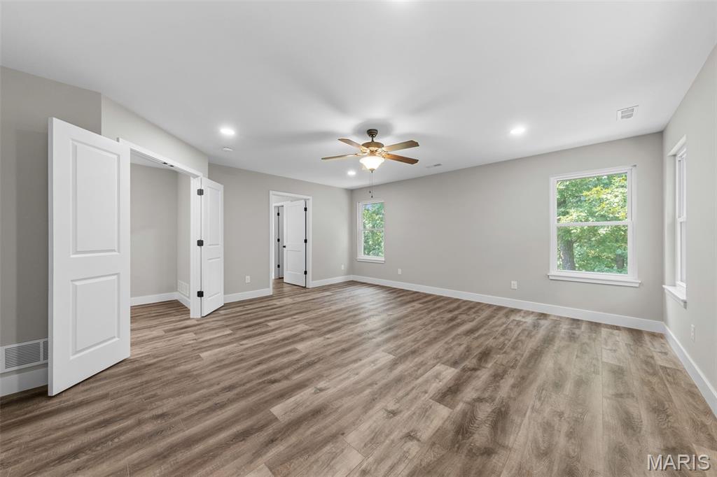 333 Highway D Hawk Point Hawk Point, MO 63349 - Photo 27 of 54