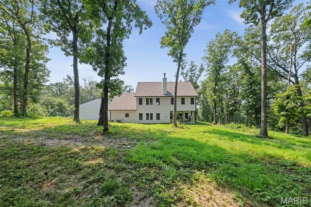 $695,000 | 333 Highway D Hawk Point, Hawk Point, MO 63349