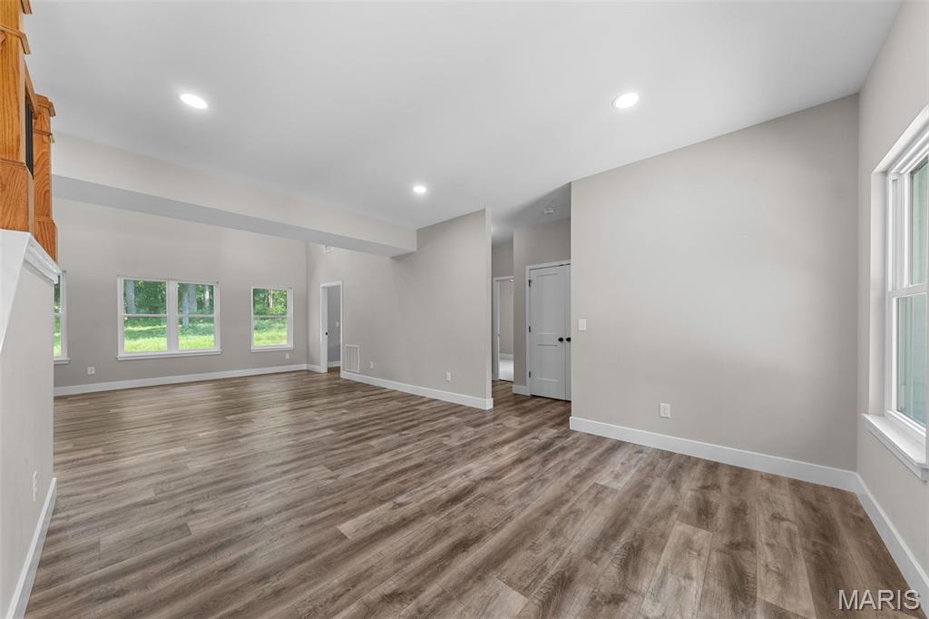 333 Highway D Hawk Point Hawk Point, MO 63349 - Photo 6 of 54