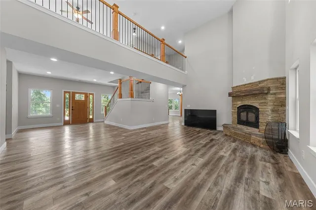 $695,000 | 333 Highway D Hawk Point, Hawk Point, MO 63349