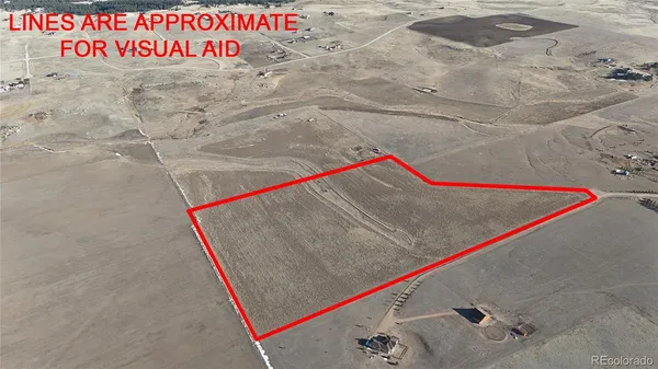 a view of a bath room with a utility room