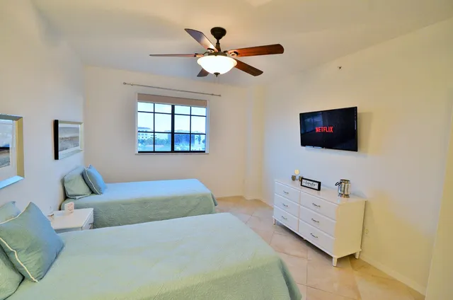 $4,500 | 233 South Federal Highway, Unit 725, Boca Raton, FL 33432
