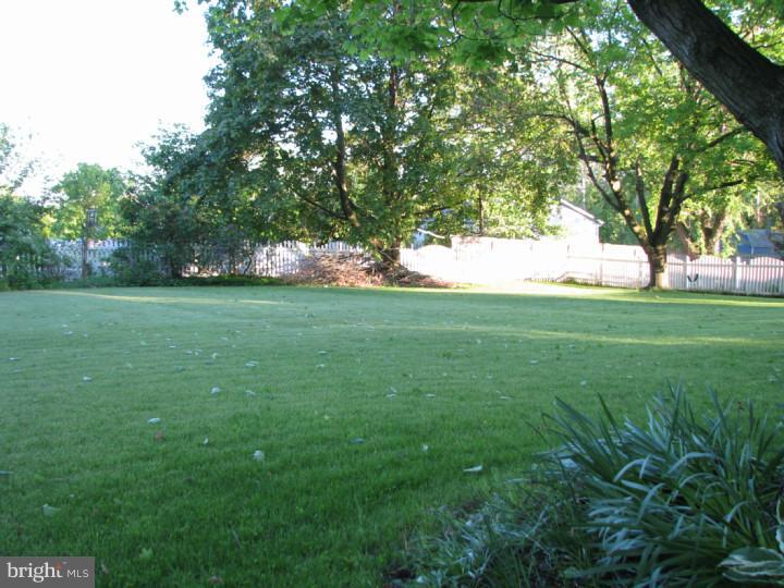1048 North Pleasantview Road Pottstown, PA 19464 - Photo 22 of 24 Gallery Image 22