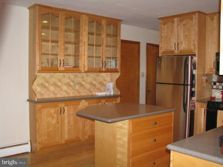 1048 North Pleasantview Road Pottstown, PA 19464 - Photo 5 of 24 Gallery Image 5