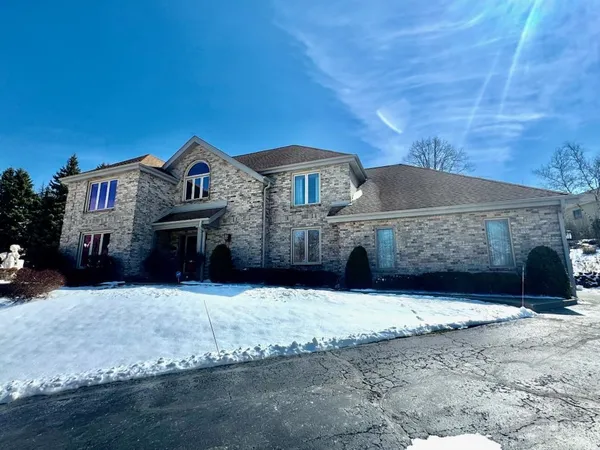 $899,900 | 19775 Trilby Court, Brookfield, WI 53045