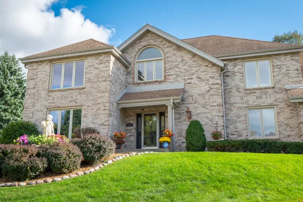 $899,900 | 19775 Trilby Court, Brookfield, WI 53045