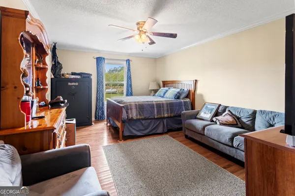 $325,000 | 15683 Highway 129, Claxton, GA 30417