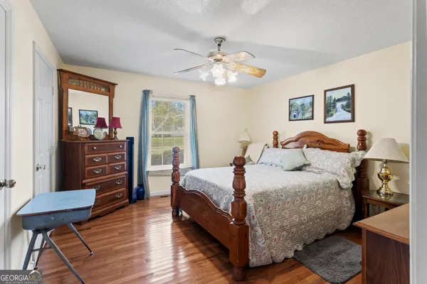 $325,000 | 15683 Highway 129, Claxton, GA 30417