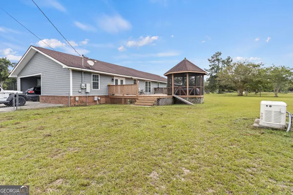 $325,000 | 15683 Highway 129, Claxton, GA 30417