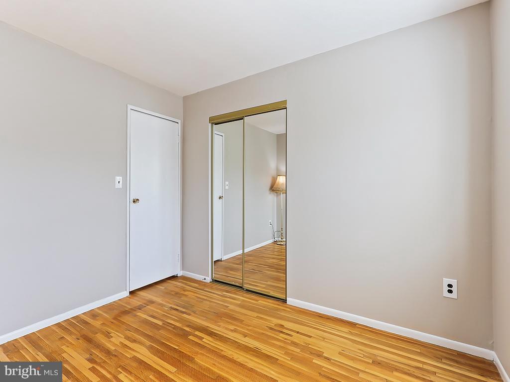2101 Silver Court Hamilton, NJ 08690 - Photo 18 of 27 Second bedroom