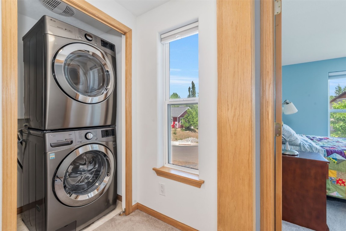 2981 Abbey Road Steamboat Springs, CO 80487 - Photo 27 of 27 a view of livingroom with washer and dryer