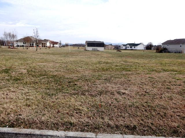 lOT 28