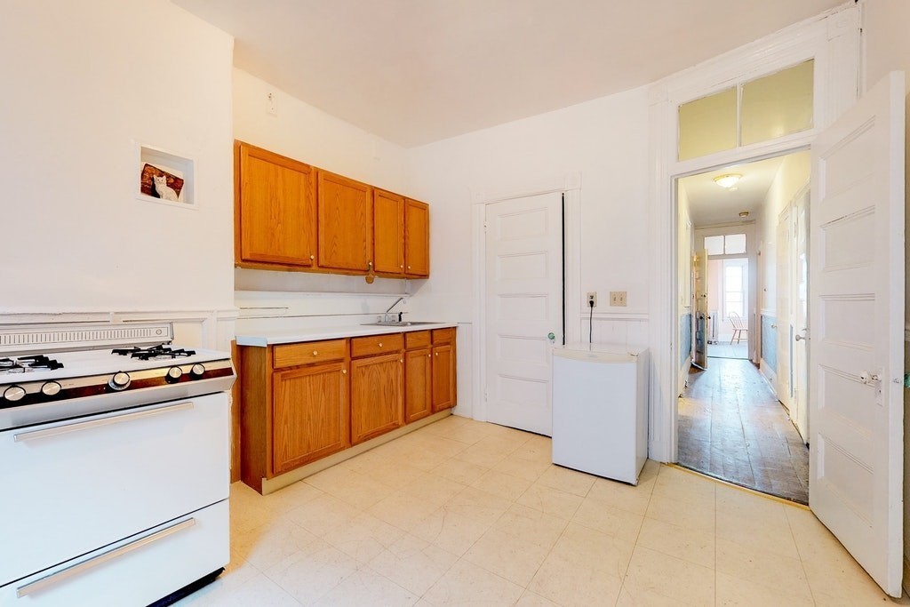 39 Forest Street Boston, MA 02119 - Photo 33 of 42
