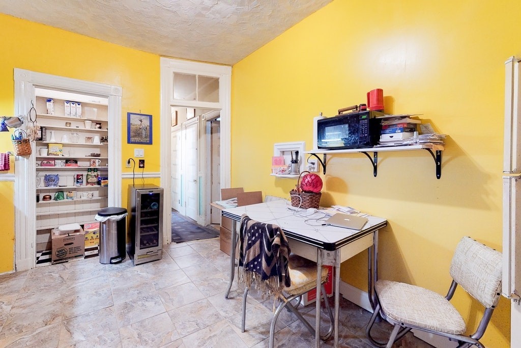 39 Forest Street Boston, MA 02119 - Photo 5 of 42