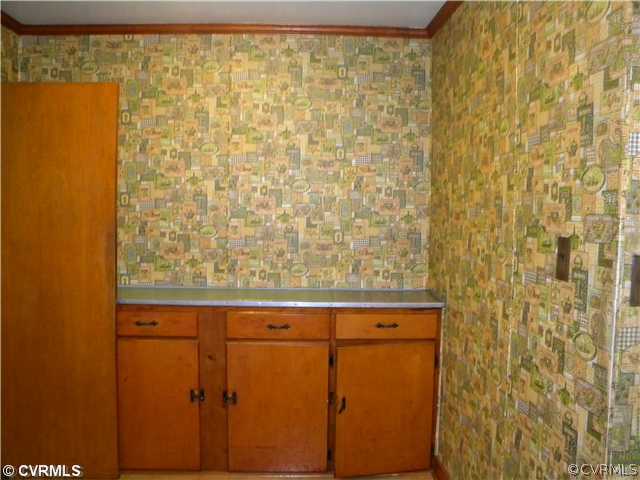 1620 Burning Tree Road Richmond, VA 23231 - Photo 3 of 9 Kitchen