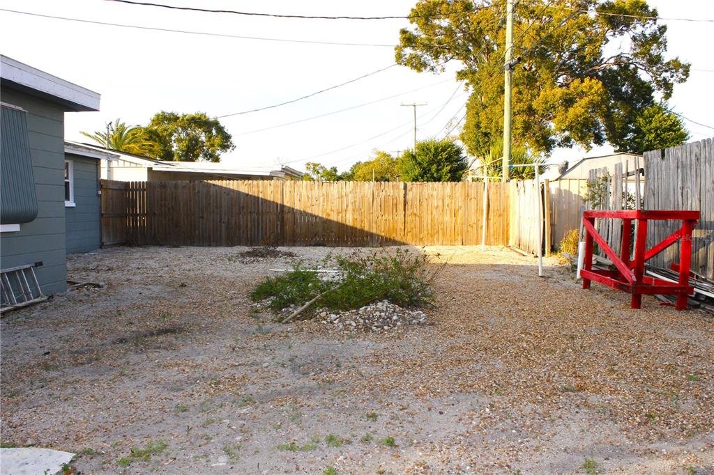 3542 Connon Drive New Port Richey, FL 34652 - Photo 18 of 47 a view of backyard with wooden fence