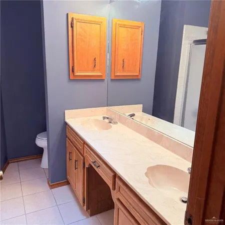 a bath room with a sink