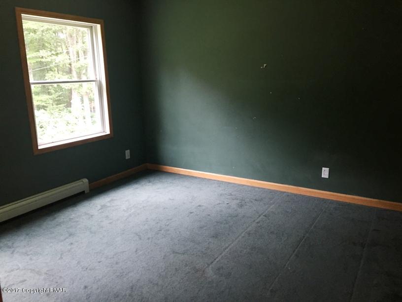 133 Bloss Road Greentown, PA 18426 - Photo 14 of 31 Bedroom 1