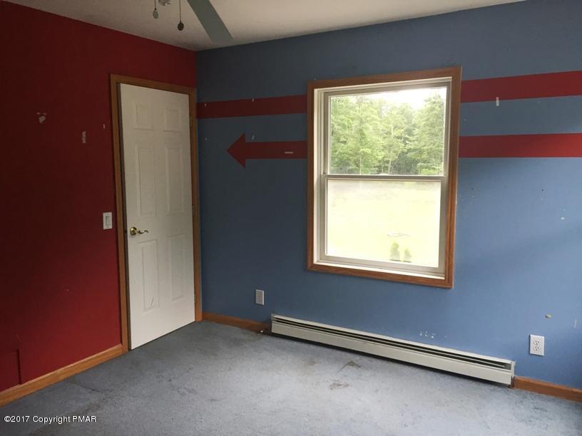 133 Bloss Road Greentown, PA 18426 - Photo 21 of 31 Bedroom 2