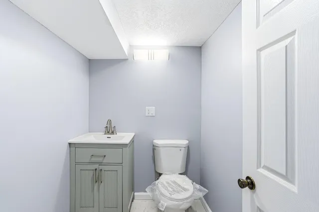 $399,000 | 9350 Roy Road, Independence, MN 55328