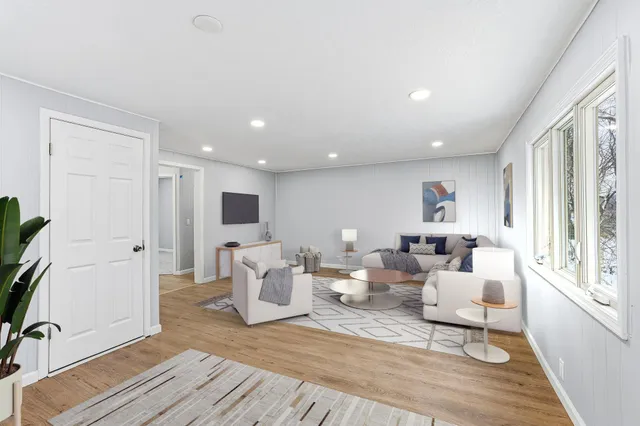 $399,000 | 9350 Roy Road, Independence, MN 55328