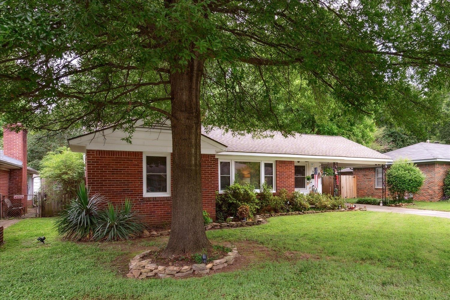 1635 Cranford Road Memphis, TN 38117 - Photo 2 of 15 Gallery Image 2