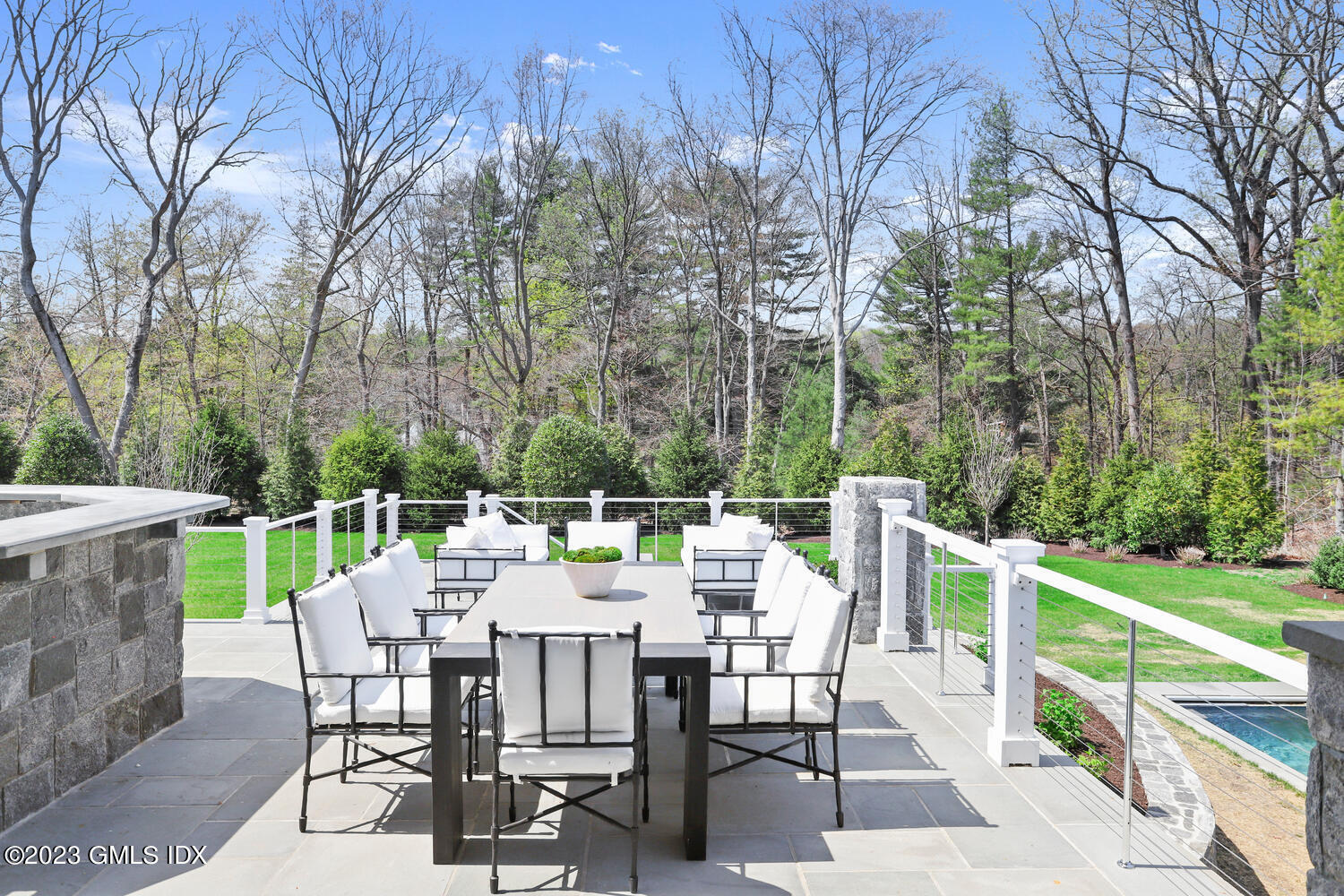 17 Wooddale Road Greenwich, CT 06830 - Photo 9 of 68 17 Wooddale Rd Greenwich CT-large-122-12