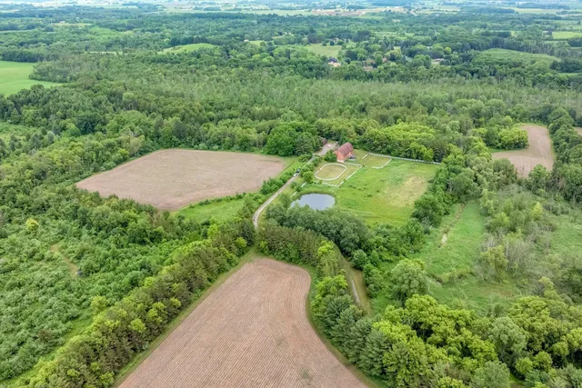 $3,100,000 | 4002 County Rd I, Saukville, WI 53080