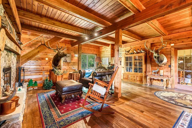 $3,100,000 | 4002 County Rd I, Saukville, WI 53080