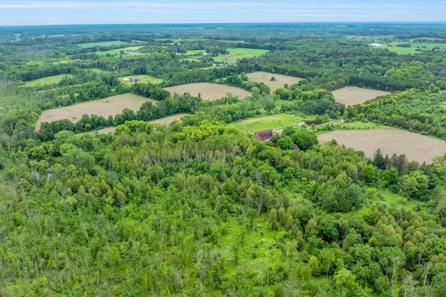 $3,100,000 | 4002 County Rd I, Saukville, WI 53080