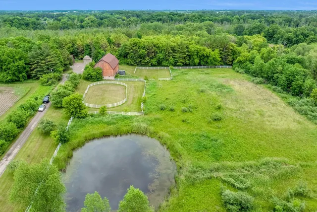 $3,100,000 | 4002 County Rd I, Saukville, WI 53080