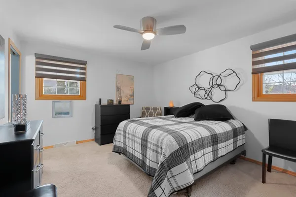 $315,000 | 1831 South Mayfair Drive, Appleton, WI 54914