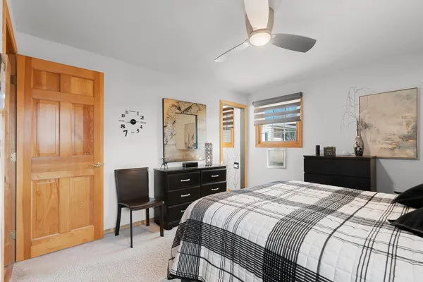 $315,000 | 1831 South Mayfair Drive, Appleton, WI 54914