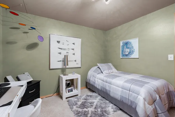 $315,000 | 1831 South Mayfair Drive, Appleton, WI 54914