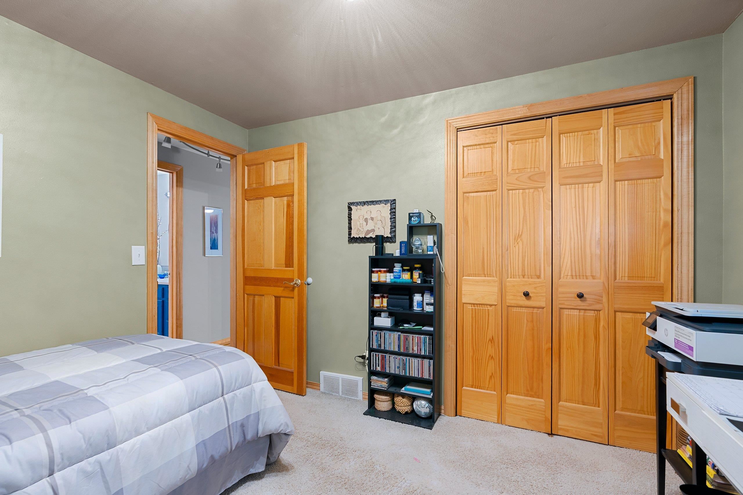 1831 South Mayfair Drive Appleton, WI 54914 - Photo 38 of 41