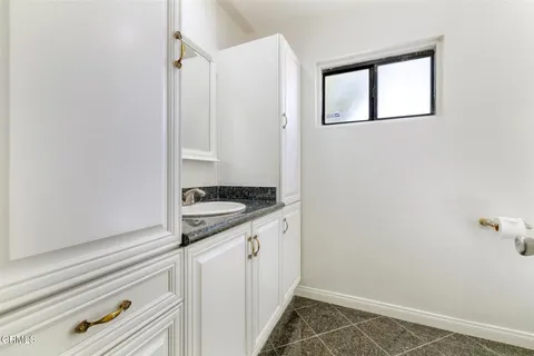 $849,000 | 23005 Hilse Lane, Newhall, CA 91321