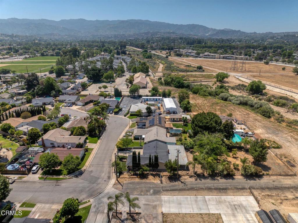 23005 Hilse Lane Newhall, CA 91321 - Photo 26 of 31