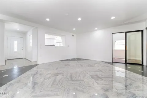 $849,000 | 23005 Hilse Lane, Newhall, CA 91321