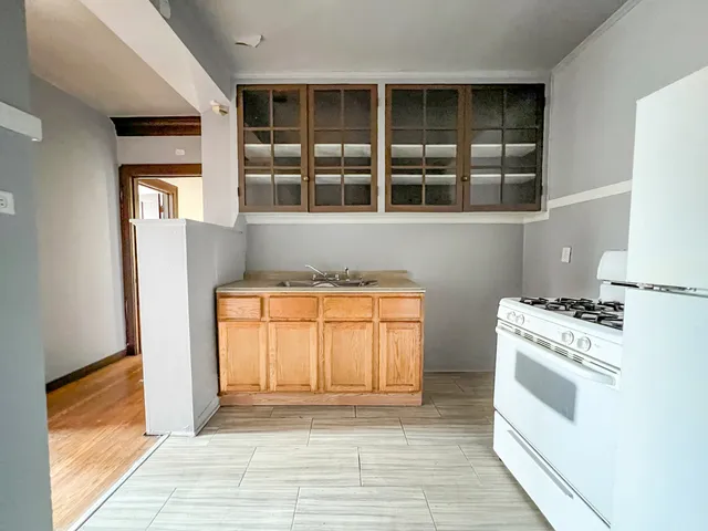 $799,000 | 7959 South Muskegon Avenue, Chicago, IL 60617