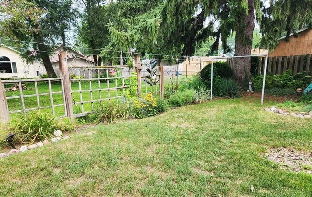 $225,000 | 4330 West 8th Street, Goodview, MN 55987