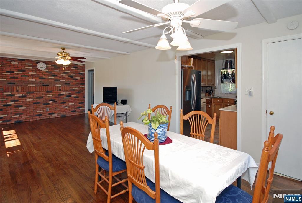 42 Oak Ridge Road Clifton, NJ 07013 - Photo 6 of 27 Gallery Image 6